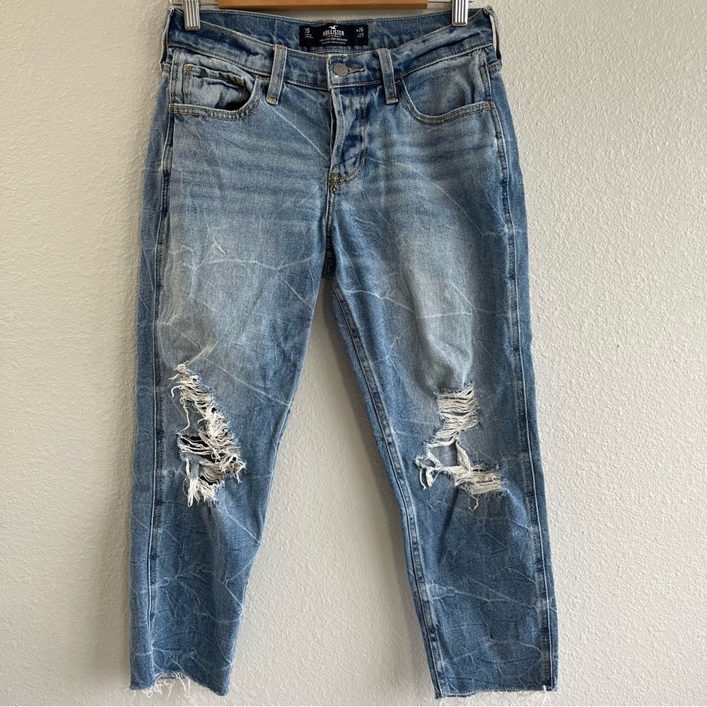 Hollister low-rise crop boyfriend distressed jeans